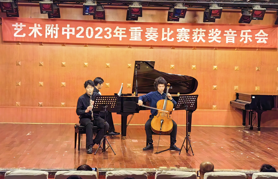 图片2.png 图片2.png